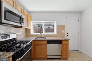2849 Livingston St, Philadelphia, PA 19134 - Photo 11