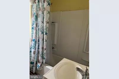 5548 N Lawrence Street, Philadelphia, PA 19120 - Photo 7