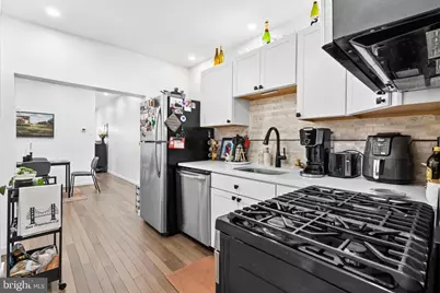 2170 E Oakdale Street, Philadelphia, PA 19125 - Photo 9