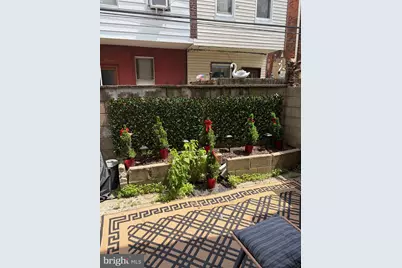 2113 S 15th Street, Philadelphia, PA 19145 - Photo 11