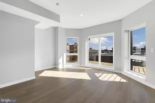 919 N 15th St, Philadelphia, PA 19130 - Photo 7