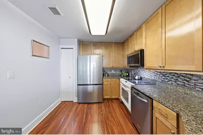 717 S Christopher Columbus Boulevard #1216, Philadelphia, PA 19147 - Photo 9