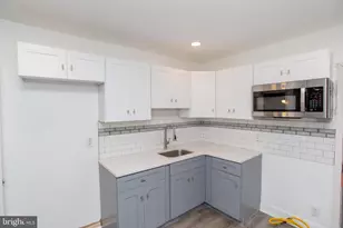 2465 N Garnet St, Philadelphia, PA 19132 - Photo 25
