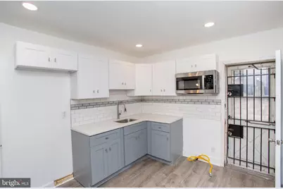 2465 N Garnet Street, Philadelphia, PA 19132 - Photo 17