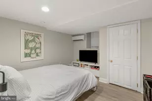 752 S 9th St, Philadelphia, PA 19147 - Photo 17