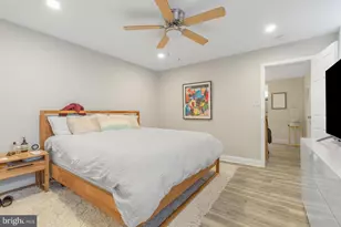 752 S 9th St, Philadelphia, PA 19147 - Photo 11