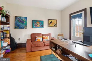 328 N 39th St, Philadelphia, PA 19104 - Photo 9