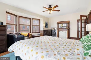 328 N 39th St, Philadelphia, PA 19104 - Photo 17