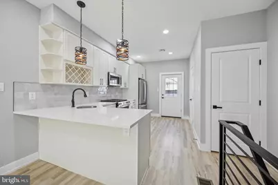 451 Fitzgerald Street, Philadelphia, PA 19148 - Photo 7