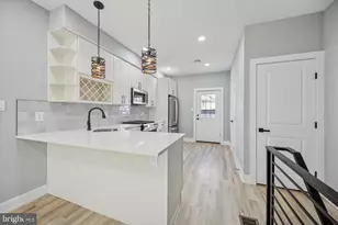 451 Fitzgerald St, Philadelphia, PA 19148 - Photo 7