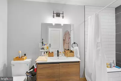 919 N 15th Street #1R, Philadelphia, PA 19130 - Photo 7
