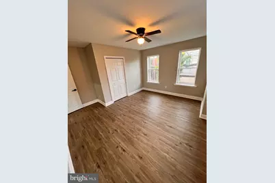 5627 Cedar Avenue, Philadelphia, PA 19143 - Photo 17