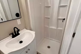 5627 Cedar Ave, Philadelphia, PA 19143 - Photo 25