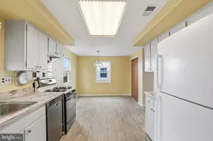 10113 Galahad Rd, Philadelphia, PA 19116 - Photo 15