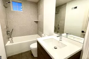 2431 Innovator Wy, Philadelphia, PA 19146 - Photo 45