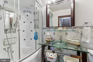 650 Hendrix St, Philadelphia, PA 19116 - Photo 27