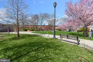1701 S 4th St, Philadelphia, PA 19148 - Photo 23