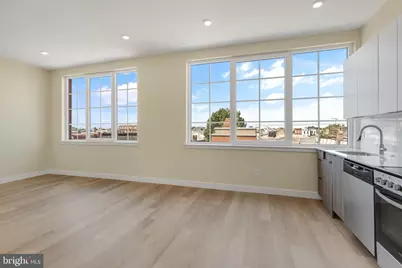 1701 S 4th Street #402, Philadelphia, PA 19148 - Photo 5