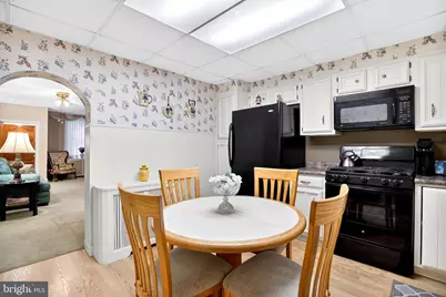 247 Fitzwater Street, Philadelphia, PA 19147 - Photo 7