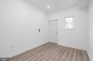 3424 Wallace St, Philadelphia, PA 19104 - Photo 15