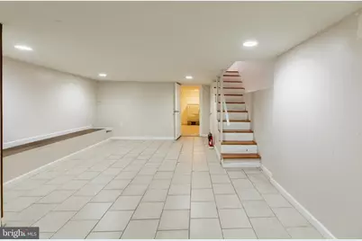 1702 S 11th Street, Philadelphia, PA 19148 - Photo 37