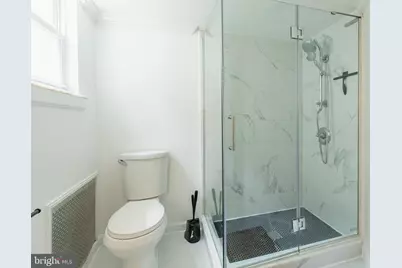 1702 S 11th Street, Philadelphia, PA 19148 - Photo 31