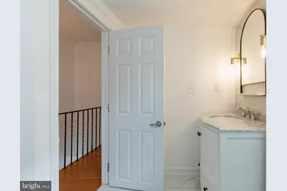1702 S 11th Street, Philadelphia, PA 19148 - Photo 29