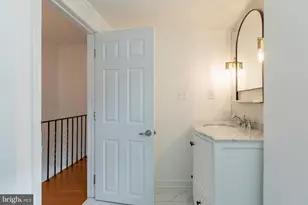 1702 S 11th St, Philadelphia, PA 19148 - Photo 29