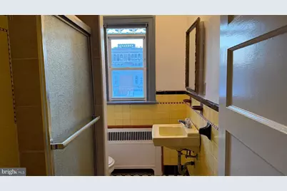 326 W Nedro Avenue, Philadelphia, PA 19120 - Photo 21