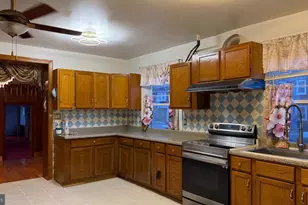 326 W Nedro Ave, Philadelphia, PA 19120 - Photo 9