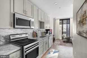 2301 John F Kennedy Blvd, Philadelphia, PA 19103 - Photo 17