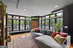 822 S 5th St, Philadelphia, PA 19147 - Photo 1
