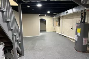 245 W Ontario St, Philadelphia, PA 19140 - Photo 11