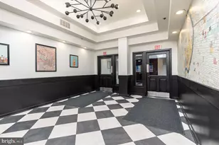 303 Vine St, Philadelphia, PA 19106 - Photo 17
