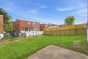 819 Bergen St, Philadelphia, PA 19111 - Photo 3