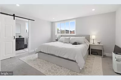 819 Bergen Street, Philadelphia, PA 19111 - Photo 25