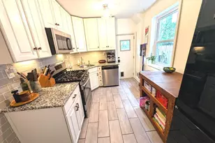 865 N Bambrey St, Philadelphia, PA 19130 - Photo 13