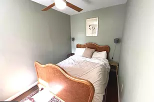 865 N Bambrey St, Philadelphia, PA 19130 - Photo 29