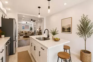 2040 Norwood St, Philadelphia, PA 19145 - Photo 11