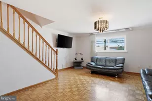 736 Selmer Rd, Philadelphia, PA 19116 - Photo 11