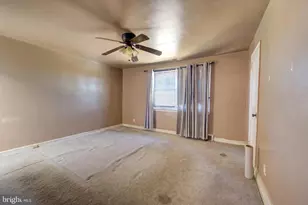 6330 Everett Ave, Philadelphia, PA 19149 - Photo 17