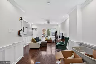 2604 E York St, Philadelphia, PA 19125 - Photo 5