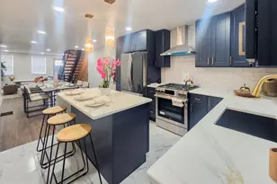 429 Tasker St, Philadelphia, PA 19148 - Photo 3