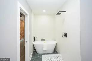 429 Tasker St, Philadelphia, PA 19148 - Photo 39
