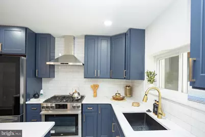 429 Tasker Street, Philadelphia, PA 19148 - Photo 11