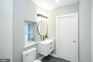 429 Tasker St, Philadelphia, PA 19148 - Photo 35