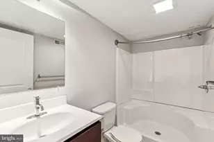 1418 Christian St, Philadelphia, PA 19146 - Photo 21