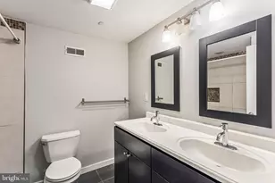 1418 Christian St, Philadelphia, PA 19146 - Photo 23