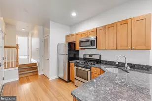 1418 Christian St, Philadelphia, PA 19146 - Photo 11