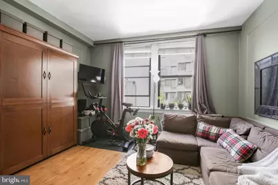 1324 Locust Street #1418, Philadelphia, PA 19107 - Photo 3